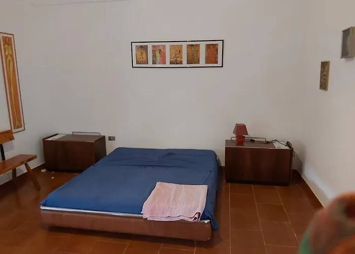 Casa Colonica Di Campagna Era Volta *